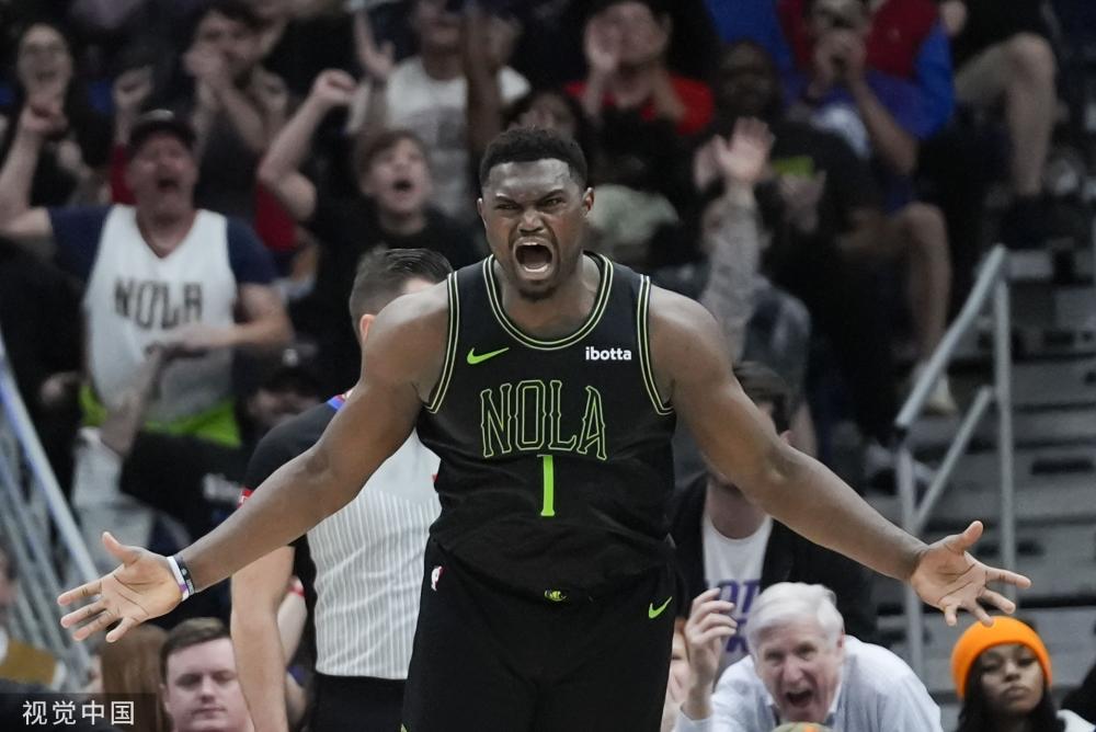 还对申花球 还对申花球