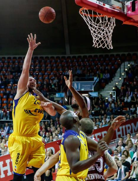 比勒菲尔德 比勒菲尔德