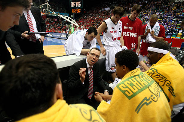 轻阵容的潜 轻阵容的潜